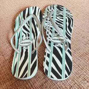 NEW! Women's Havaianas Slim Size 6 Slip-on Thong Sandals Silver